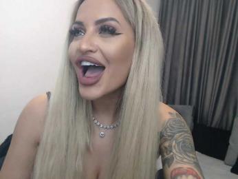 lovelyblondyx bongacams stream image