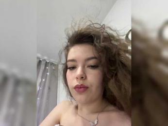YourLadyyy bongacams stream image