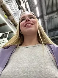 Liza_risky stripchat stream image