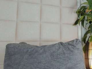 zhuyhong camsoda stream image