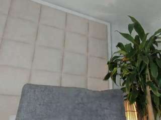 zhuyhong camsoda stream image