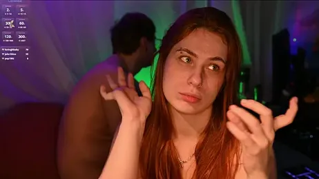 Claudia_and_elon_ stripchat stream image