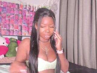 karliekayozz camsoda stream image