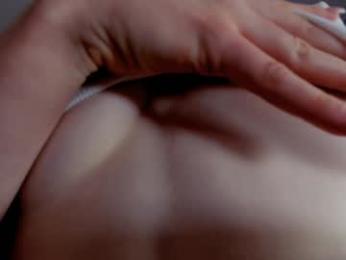 leahsthetics chaturbate stream image