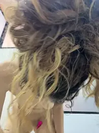 alana15 stripchat stream image