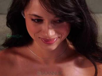 Taanni bongacams stream image