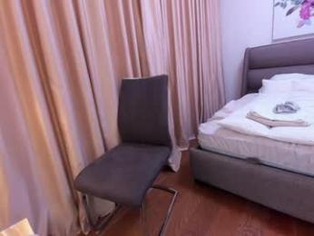 ehotlovea chaturbate stream image