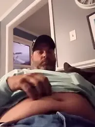 thickdaddy2982 stripchat stream image