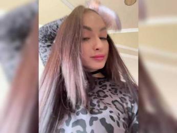 LALI_XS bongacams stream image