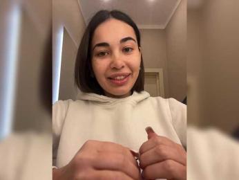 wlcm2talilia bongacams stream image