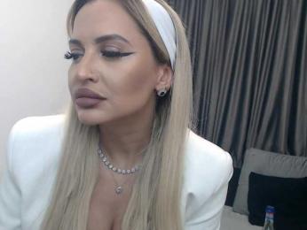 lovelyblondyx bongacams stream image