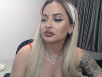lovelyblondyx bongacams stream image
