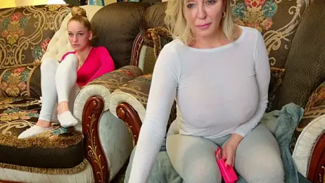 TUNDEROSE1 stripchat stream image