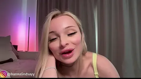 HannaXLove stripchat stream image