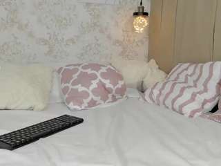 cataliinaevains camsoda stream image