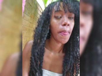 MoanaFrenchy bongacams stream image