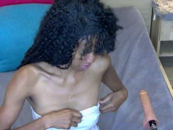 MoanaFrenchy bongacams stream image