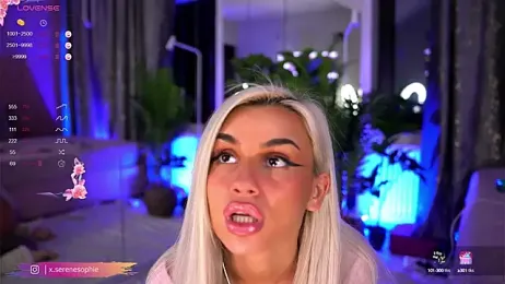 Serene_Sophiex stripchat stream image