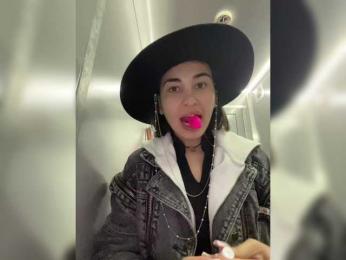 wlcm2talilia bongacams stream image