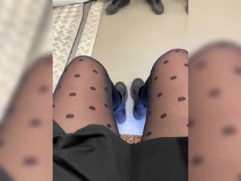 wlcm2talilia bongacams stream image