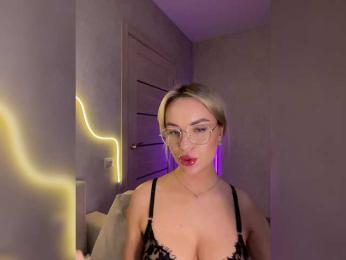 Mila-m bongacams stream image