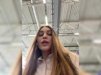 sweetAdel bongacams stream image