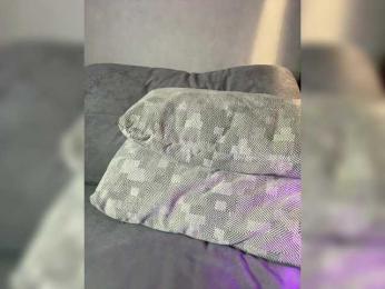 MillyMillya bongacams stream image