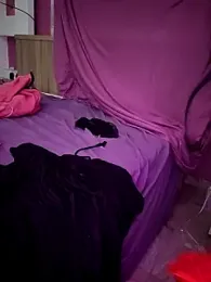 Zeina2024 stripchat stream image