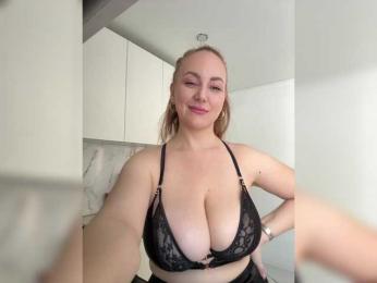 cherryygirl bongacams stream image