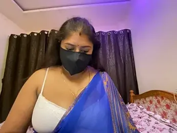 LouleyRanii stripchat stream image