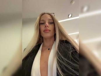 ALVUWKA bongacams stream image