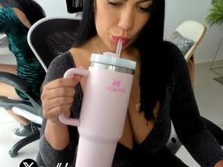 emilybrowm camsoda stream image