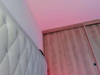 lauracriistina camsoda stream image