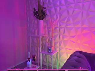 tamaramilano camsoda stream image