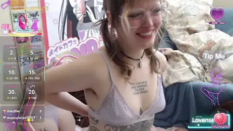 luna_luxx13 stripchat stream image