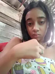 Zoe_Sweett18 stripchat stream image