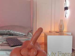 my-friends-mom camsoda stream image