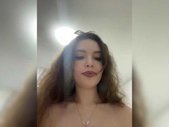 YourLadyyy bongacams stream image