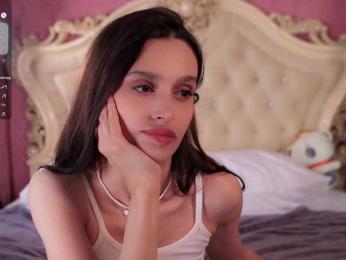 Enchantressss bongacams stream image