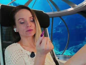 Louise_Dance bongacams stream image