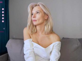 -Molly- bongacams stream image