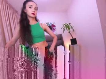 ehotlovea chaturbate stream image