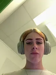 aus_queen stripchat stream image