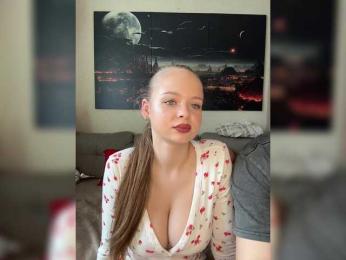 Art_cam bongacams stream image