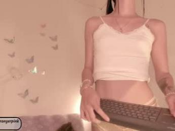 power_ranger_pink chaturbate stream image