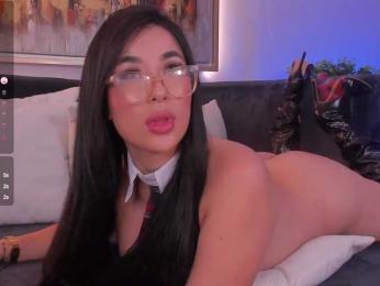 MadelineFox bongacams stream image