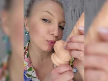 Anesteishen bongacams stream image