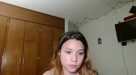 3littleschoolteens stripchat stream image