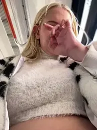 Milkyy_wway stripchat stream image