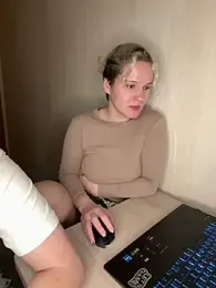 MrMrsRight stripchat stream image